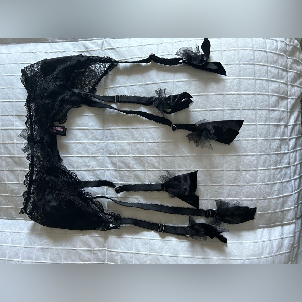 Victoria Secret’s Garter Belt